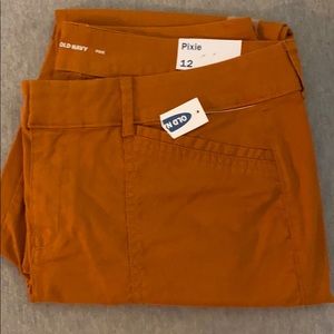 Rust colored pants!